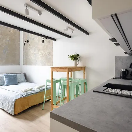 Center, Modern, Quiet Place By Homeclick 公寓 *