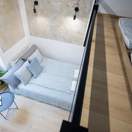 דירה Center, Modern, Quiet Place By Homeclick *