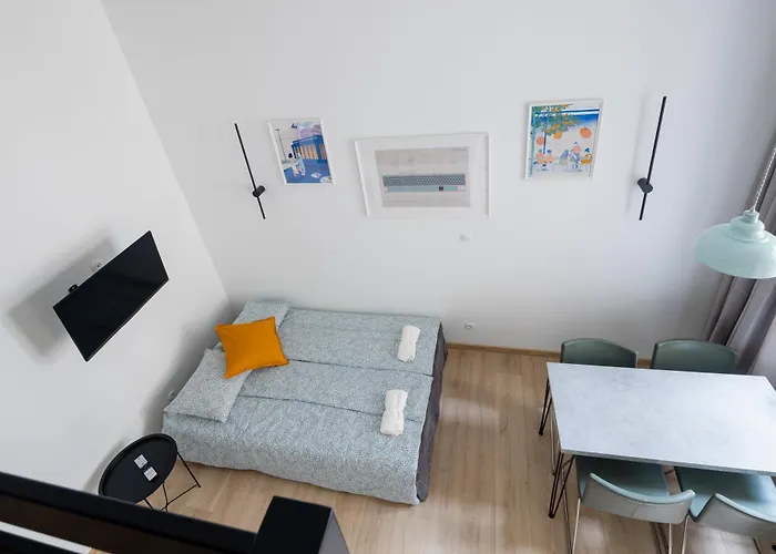 Center, Modern, Quiet Place By Homeclick *