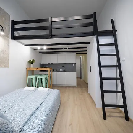 Center, Modern, Quiet Place By Homeclick Apartament *